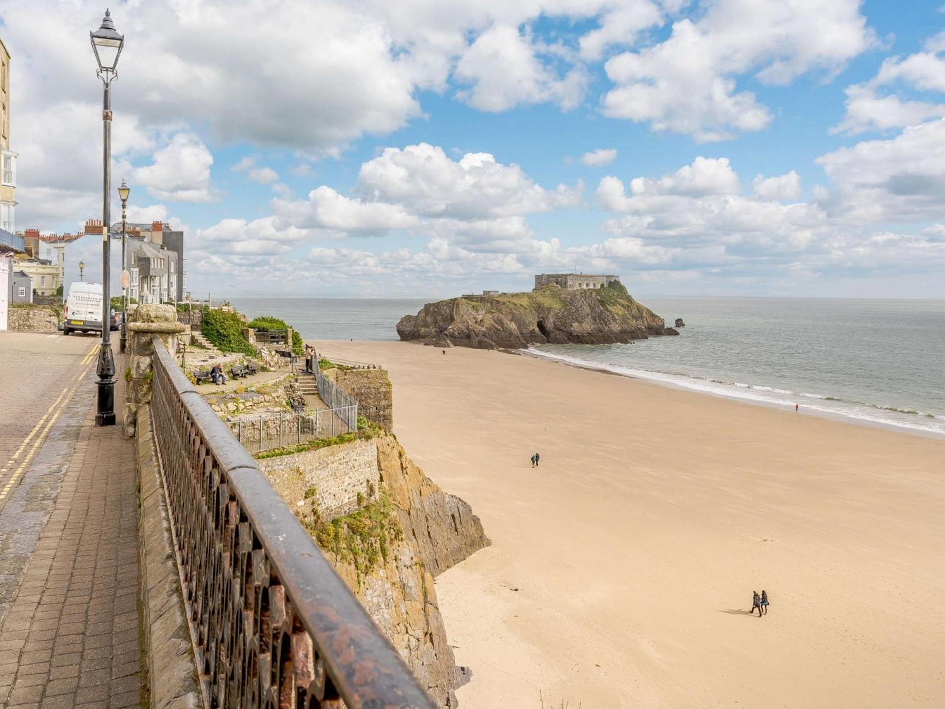 2 Bed In Tenby Fb229 Exterior foto